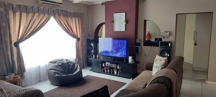 3 Bedroom Property for Sale in Tulisa Park Gauteng