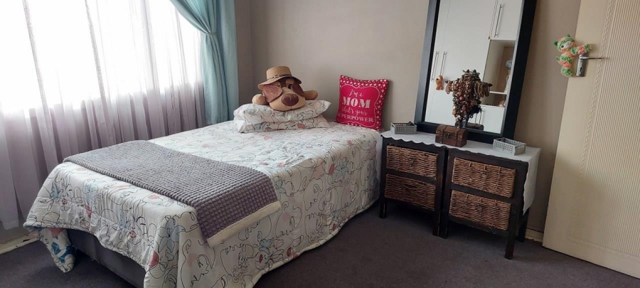 3 Bedroom Property for Sale in Tulisa Park Gauteng