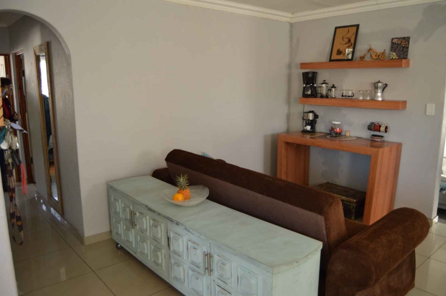 3 Bedroom Property for Sale in Albertsdal Gauteng
