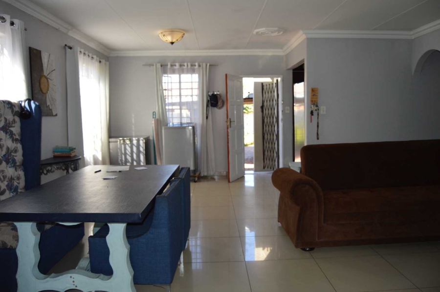 3 Bedroom Property for Sale in Albertsdal Gauteng