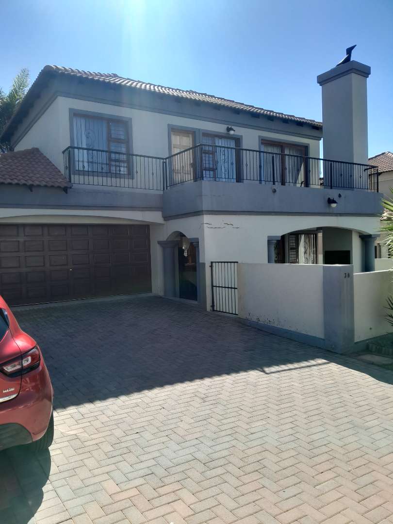 3 Bedroom Property for Sale in South Crest Gauteng