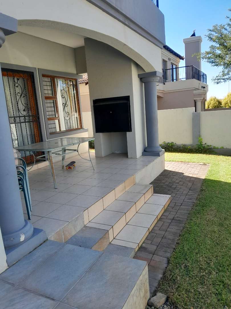 3 Bedroom Property for Sale in South Crest Gauteng