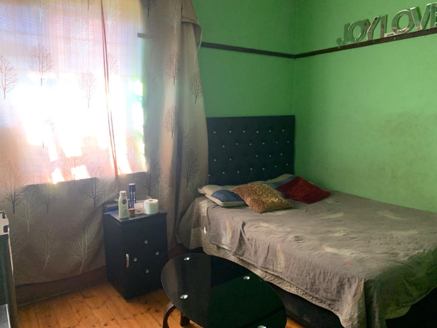 4 Bedroom Property for Sale in Rosettenville Gauteng