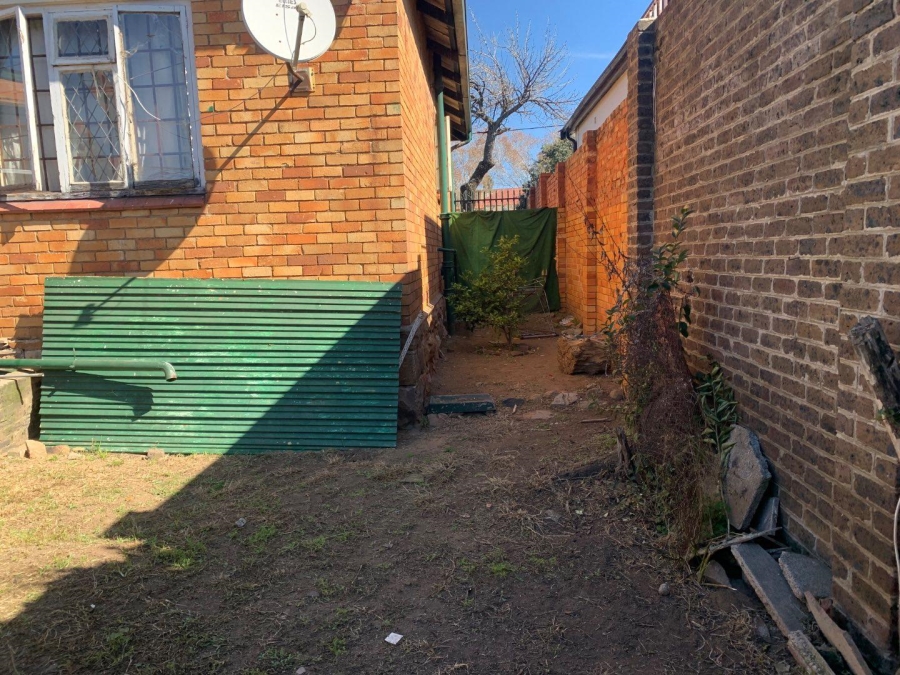 4 Bedroom Property for Sale in Rosettenville Gauteng