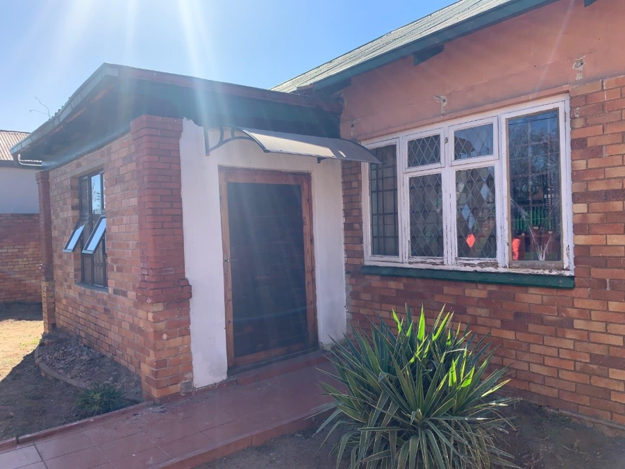4 Bedroom Property for Sale in Rosettenville Gauteng