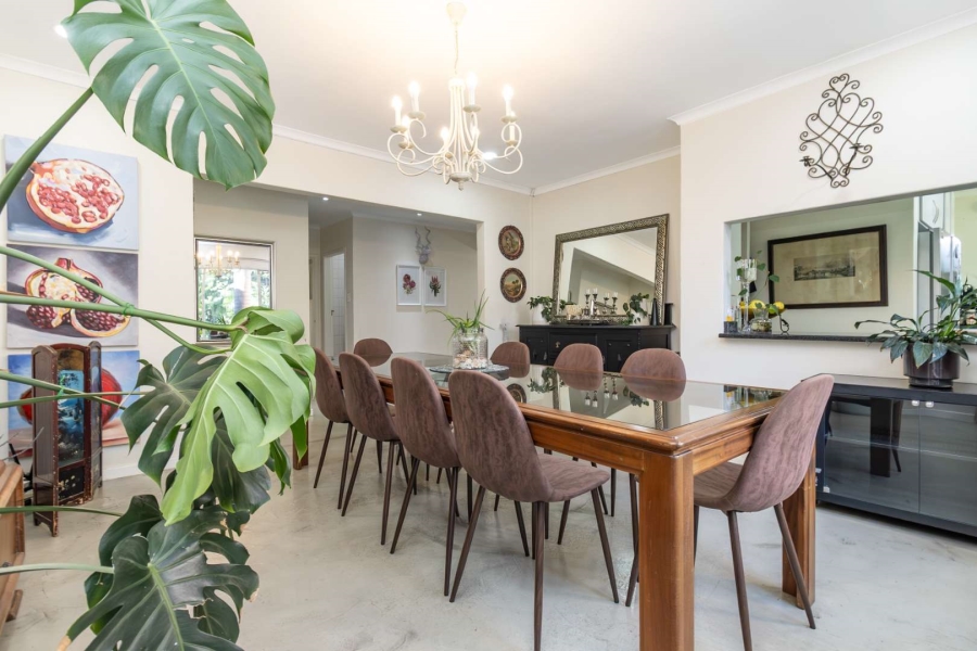 4 Bedroom Property for Sale in Hurlingham Gauteng