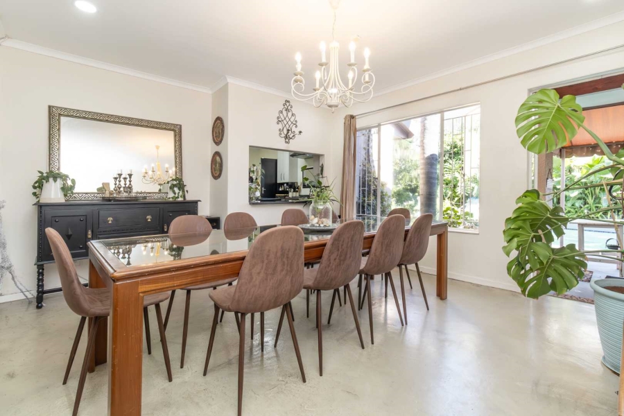 4 Bedroom Property for Sale in Hurlingham Gauteng