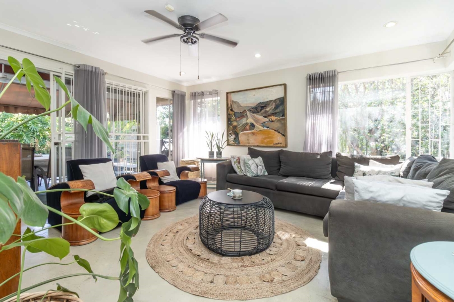 4 Bedroom Property for Sale in Hurlingham Gauteng