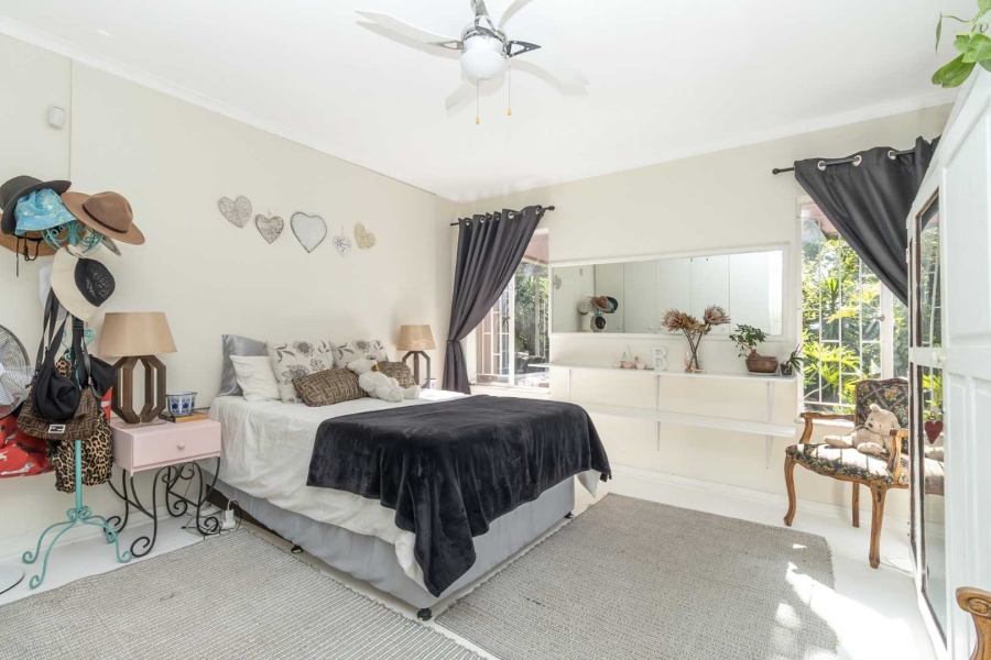 4 Bedroom Property for Sale in Hurlingham Gauteng