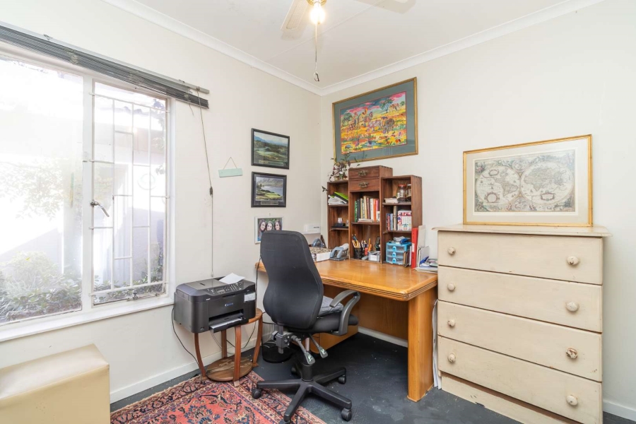 4 Bedroom Property for Sale in Hurlingham Gauteng