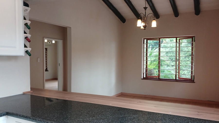 4 Bedroom Property for Sale in Hurlingham Manor Gauteng