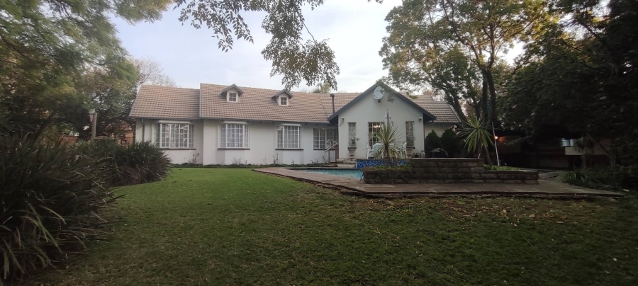 4 Bedroom Property for Sale in Monument Park Gauteng