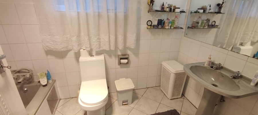 4 Bedroom Property for Sale in Monument Park Gauteng