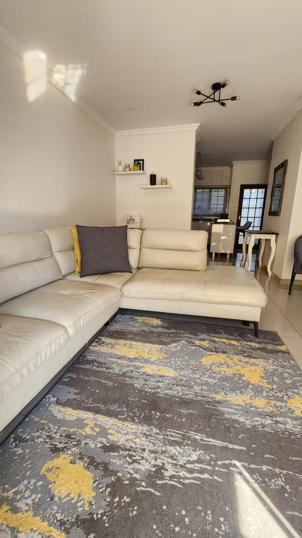 2 Bedroom Property for Sale in Heatherdale Gauteng
