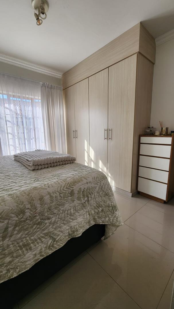 2 Bedroom Property for Sale in Heatherdale Gauteng