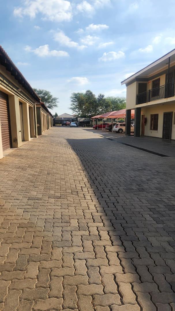 2 Bedroom Property for Sale in Heatherdale Gauteng