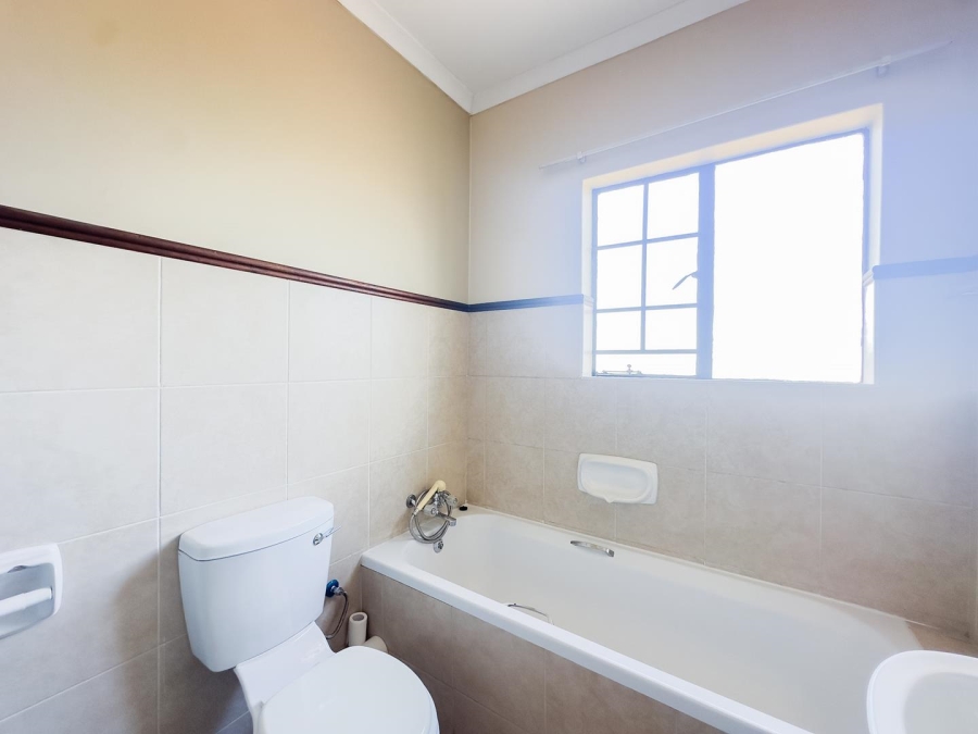 2 Bedroom Property for Sale in Mooikloof Ridge Gauteng