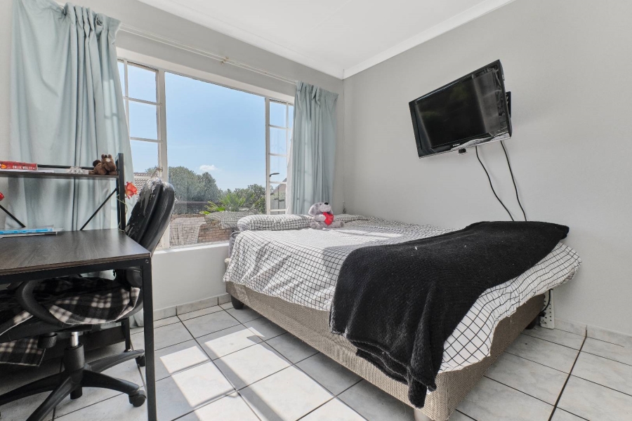 2 Bedroom Property for Sale in Radiokop Gauteng
