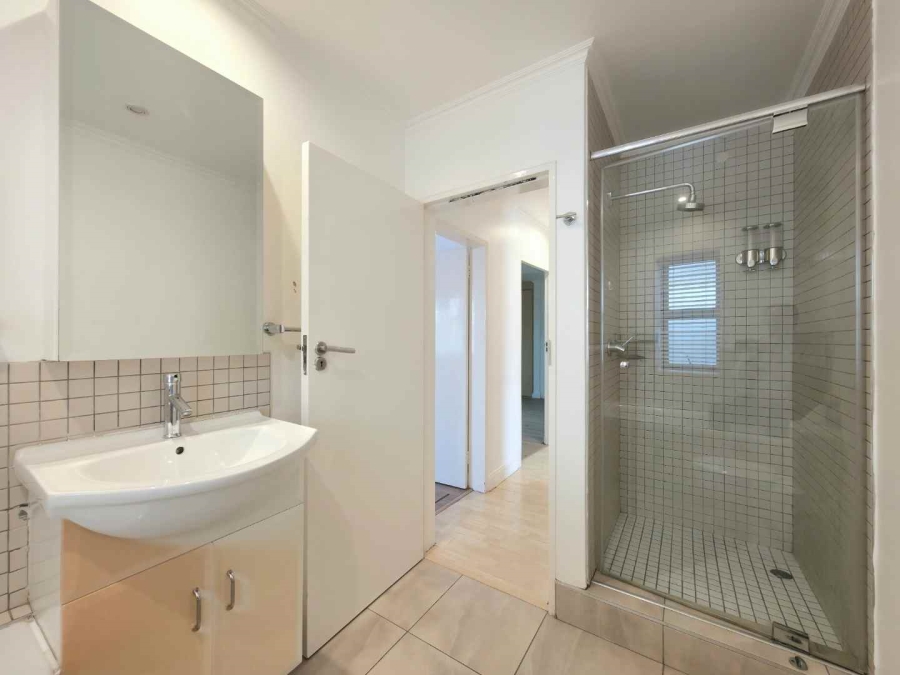 To Let 3 Bedroom Property for Rent in Sandown Gauteng