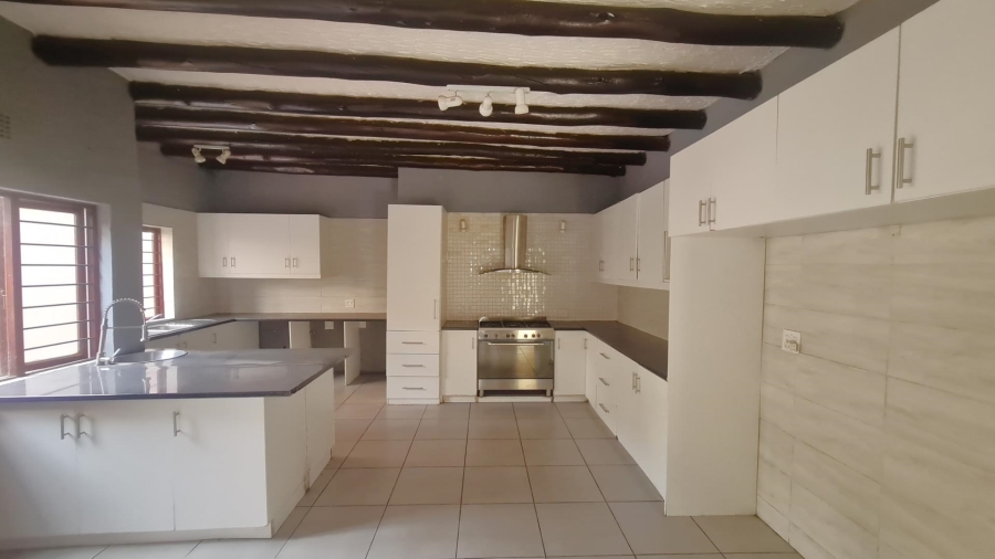 4 Bedroom Property for Sale in Bryanston Gauteng