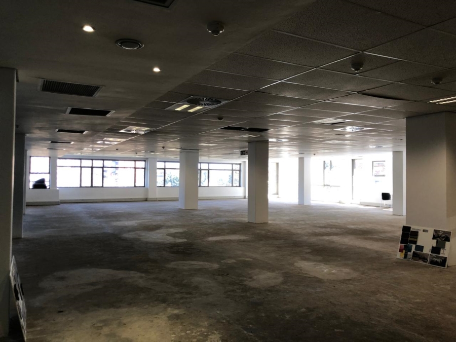 Commercial Property for Sale in Die Hoewes Gauteng