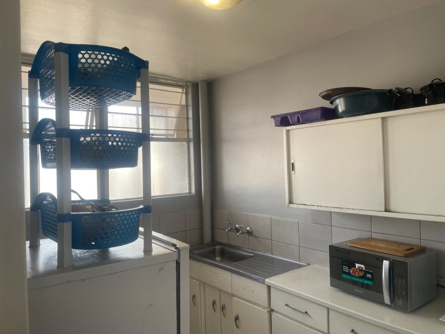 2 Bedroom Property for Sale in Hillbrow Gauteng