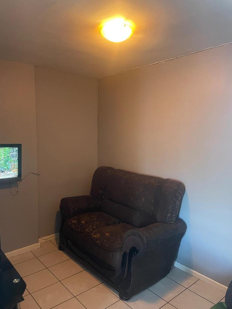 2 Bedroom Property for Sale in Hillbrow Gauteng