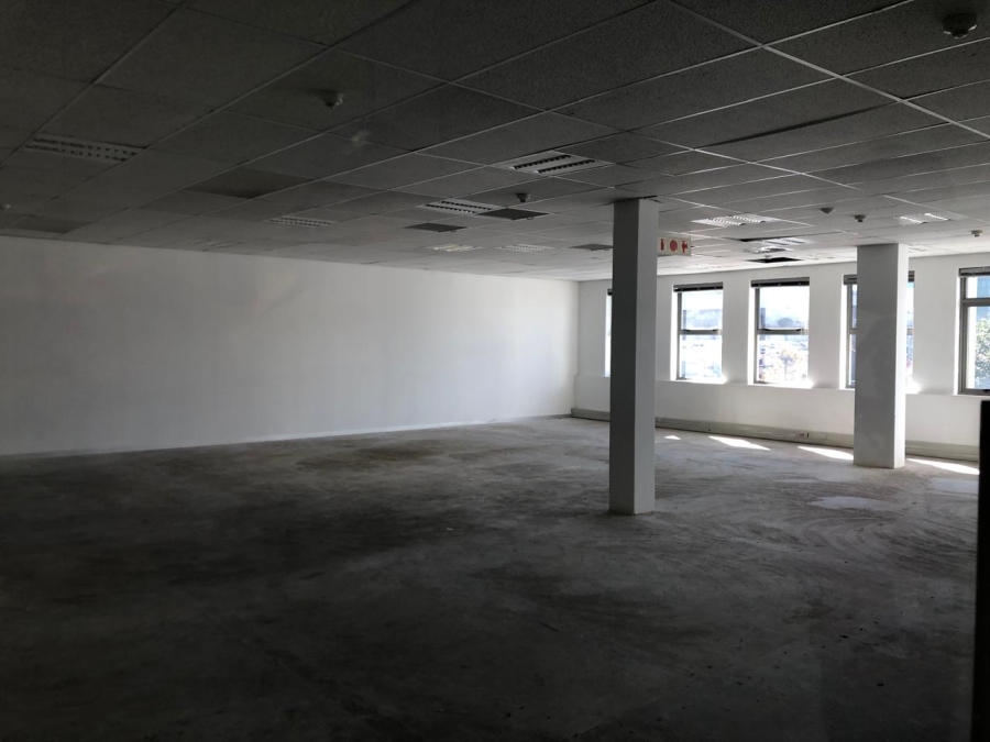 To Let commercial Property for Rent in Die Hoewes Gauteng