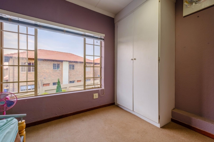 3 Bedroom Property for Sale in Annlin Gauteng