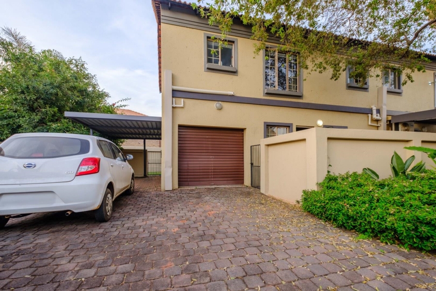 3 Bedroom Property for Sale in Annlin Gauteng