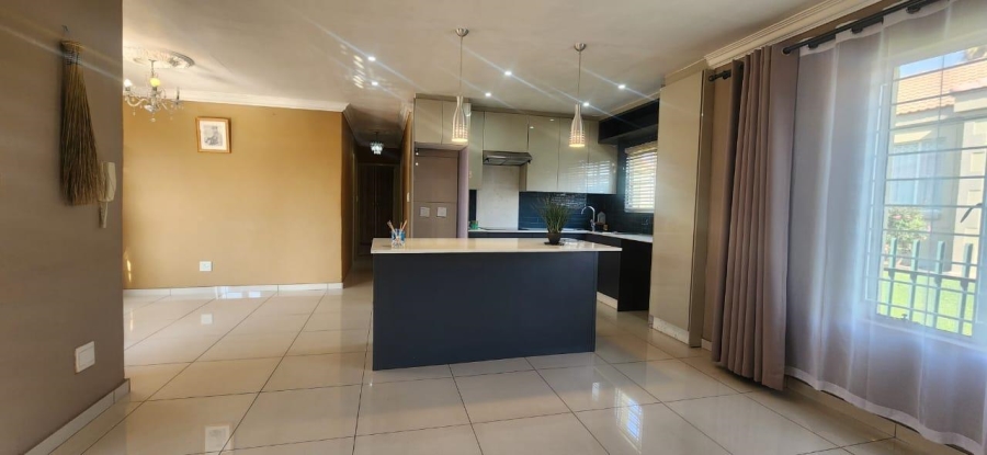 To Let 3 Bedroom Property for Rent in Elandspark Gauteng