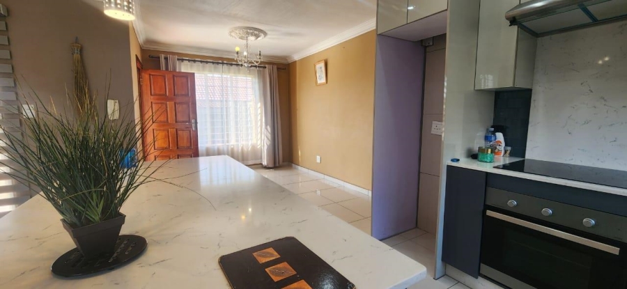 To Let 3 Bedroom Property for Rent in Elandspark Gauteng