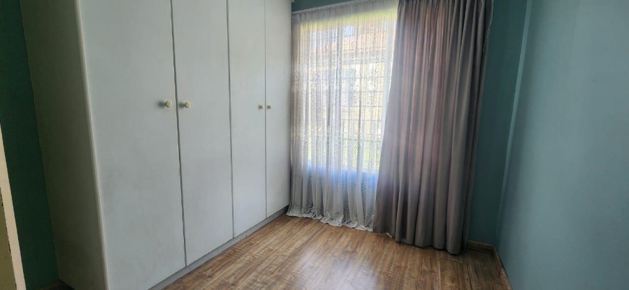 To Let 3 Bedroom Property for Rent in Elandspark Gauteng