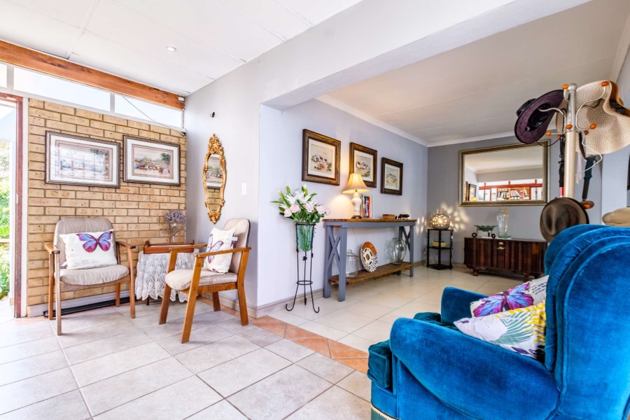 4 Bedroom Property for Sale in General Albertspark Gauteng
