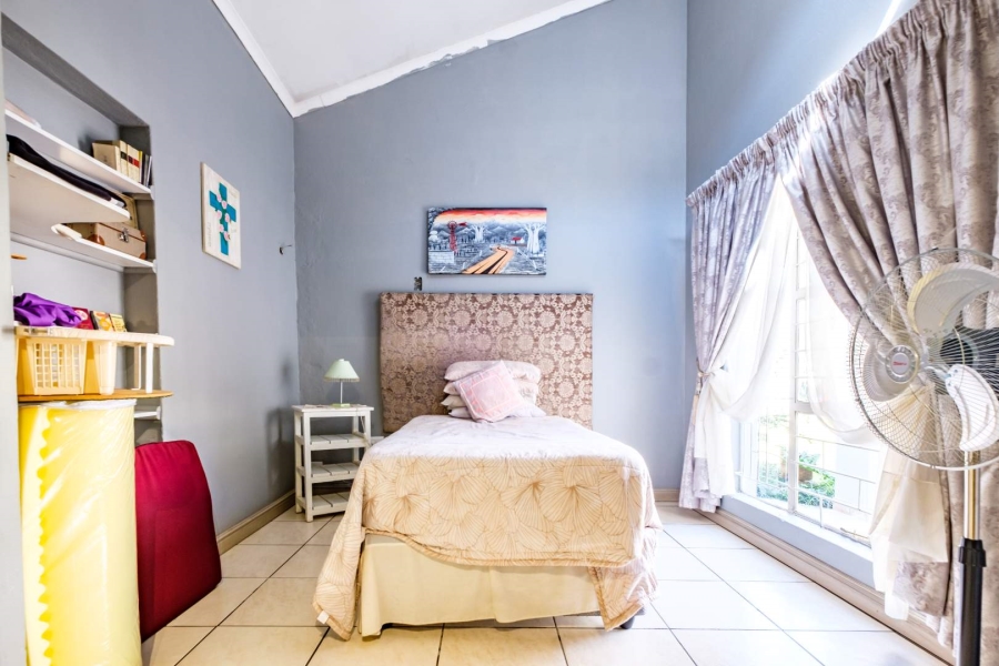 4 Bedroom Property for Sale in General Albertspark Gauteng