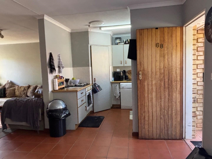 2 Bedroom Property for Sale in Die Wilgers Gauteng