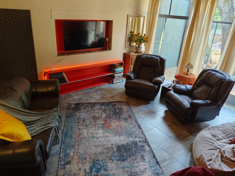 3 Bedroom Property for Sale in Northcliff Gauteng