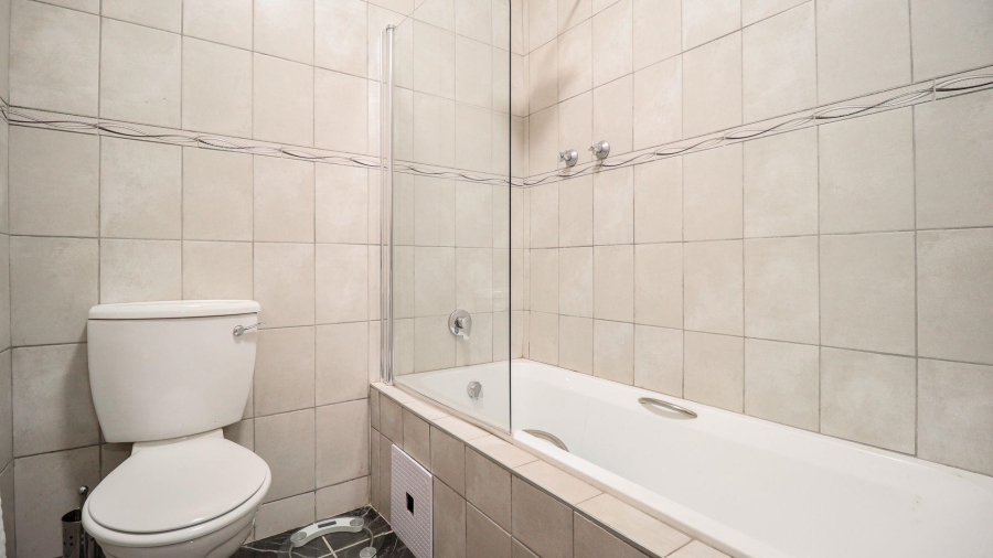 3 Bedroom Property for Sale in Northcliff Gauteng