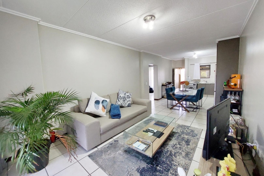 To Let 2 Bedroom Property for Rent in Bryanston Gauteng