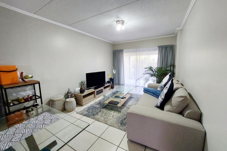 To Let 2 Bedroom Property for Rent in Bryanston Gauteng
