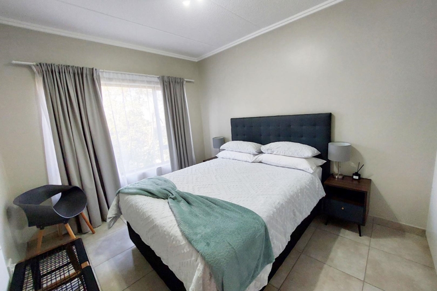 To Let 2 Bedroom Property for Rent in Bryanston Gauteng
