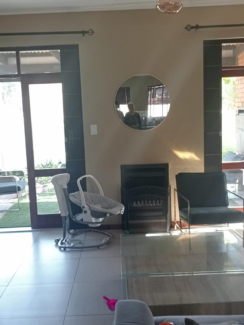 3 Bedroom Property for Sale in Equestria Gauteng