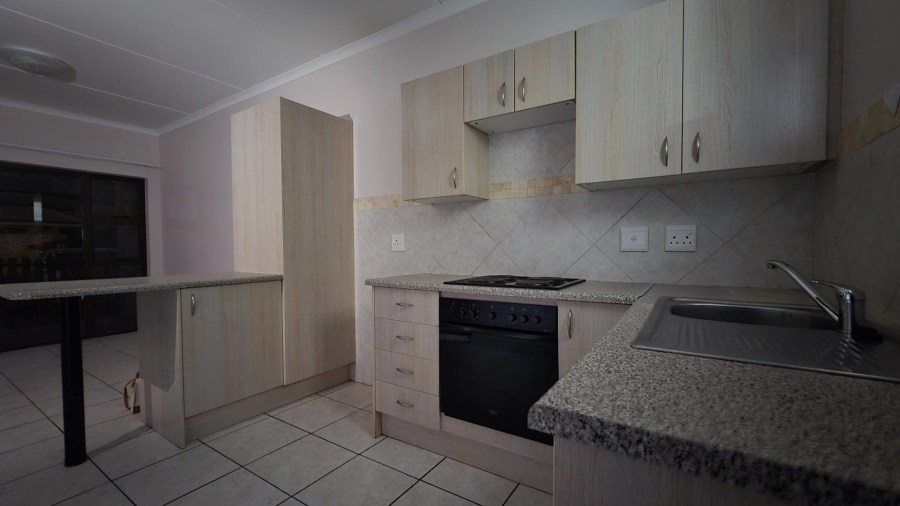 1 Bedroom Property for Sale in Montana Tuine Gauteng