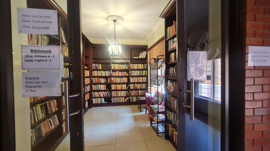 1 Bedroom Property for Sale in Montana Tuine Gauteng