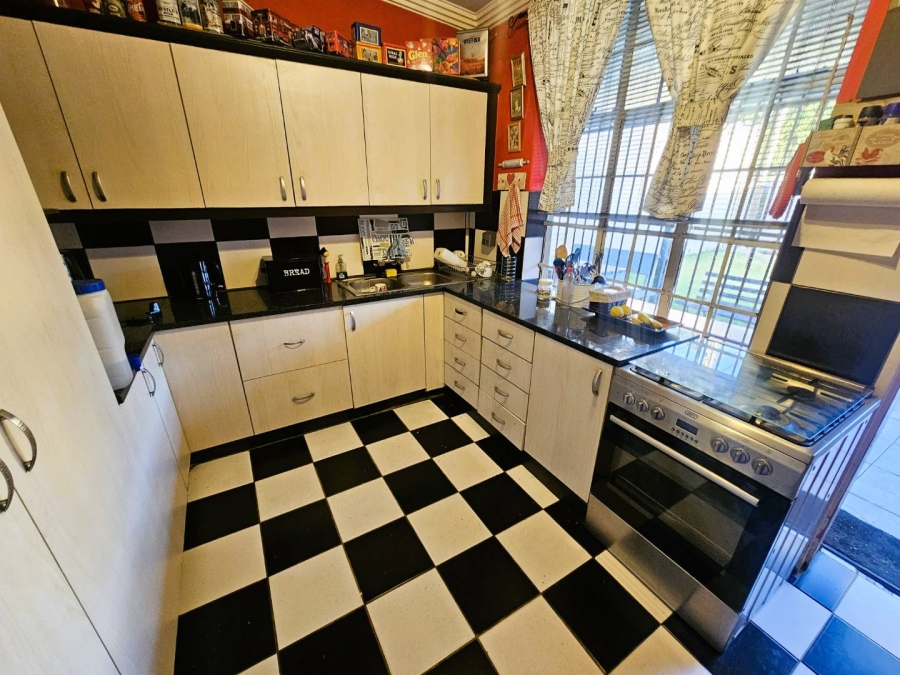 3 Bedroom Property for Sale in Pretoria Gardens Gauteng