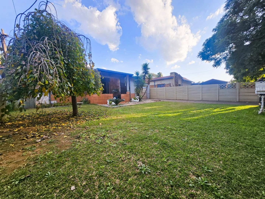3 Bedroom Property for Sale in Pretoria Gardens Gauteng