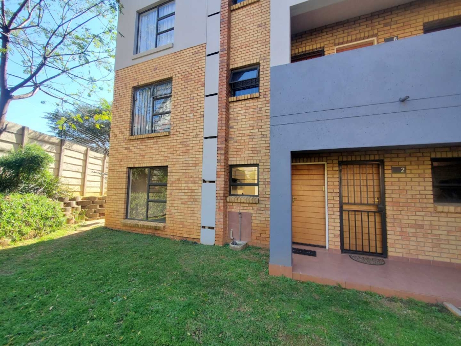 2 Bedroom Property for Sale in North Riding Gauteng