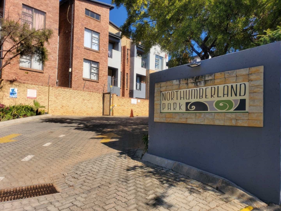 2 Bedroom Property for Sale in North Riding Gauteng