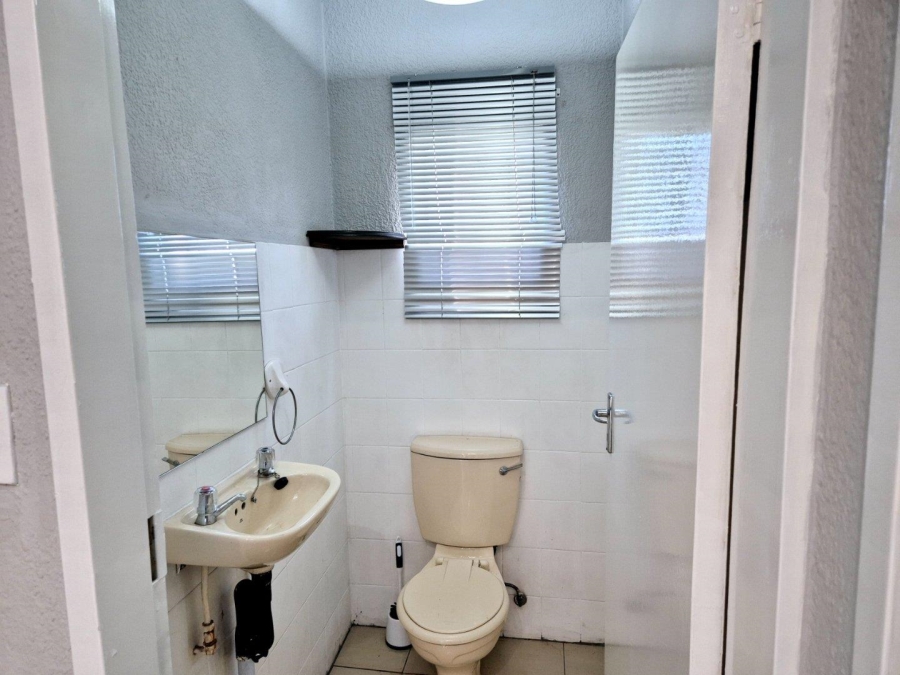 3 Bedroom Property for Sale in Brackendowns Gauteng