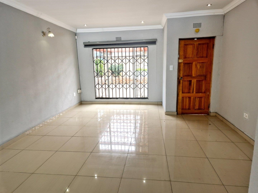 3 Bedroom Property for Sale in Brackendowns Gauteng